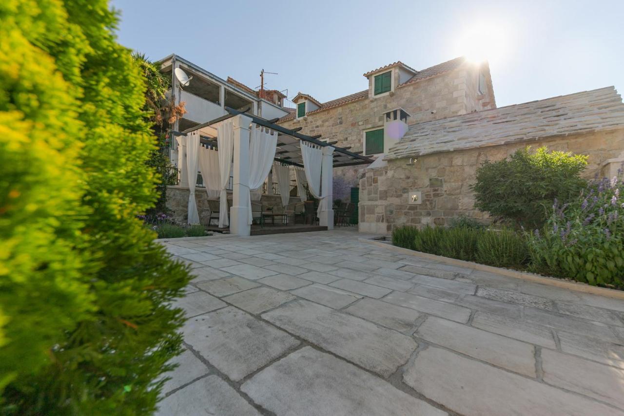 Villa Bante - Luxury Stone House Kastela Exterior photo