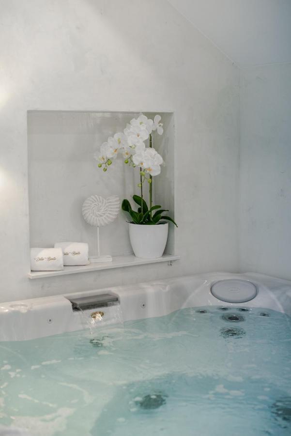 Villa Bante - Luxury Stone House Kastela Exterior photo